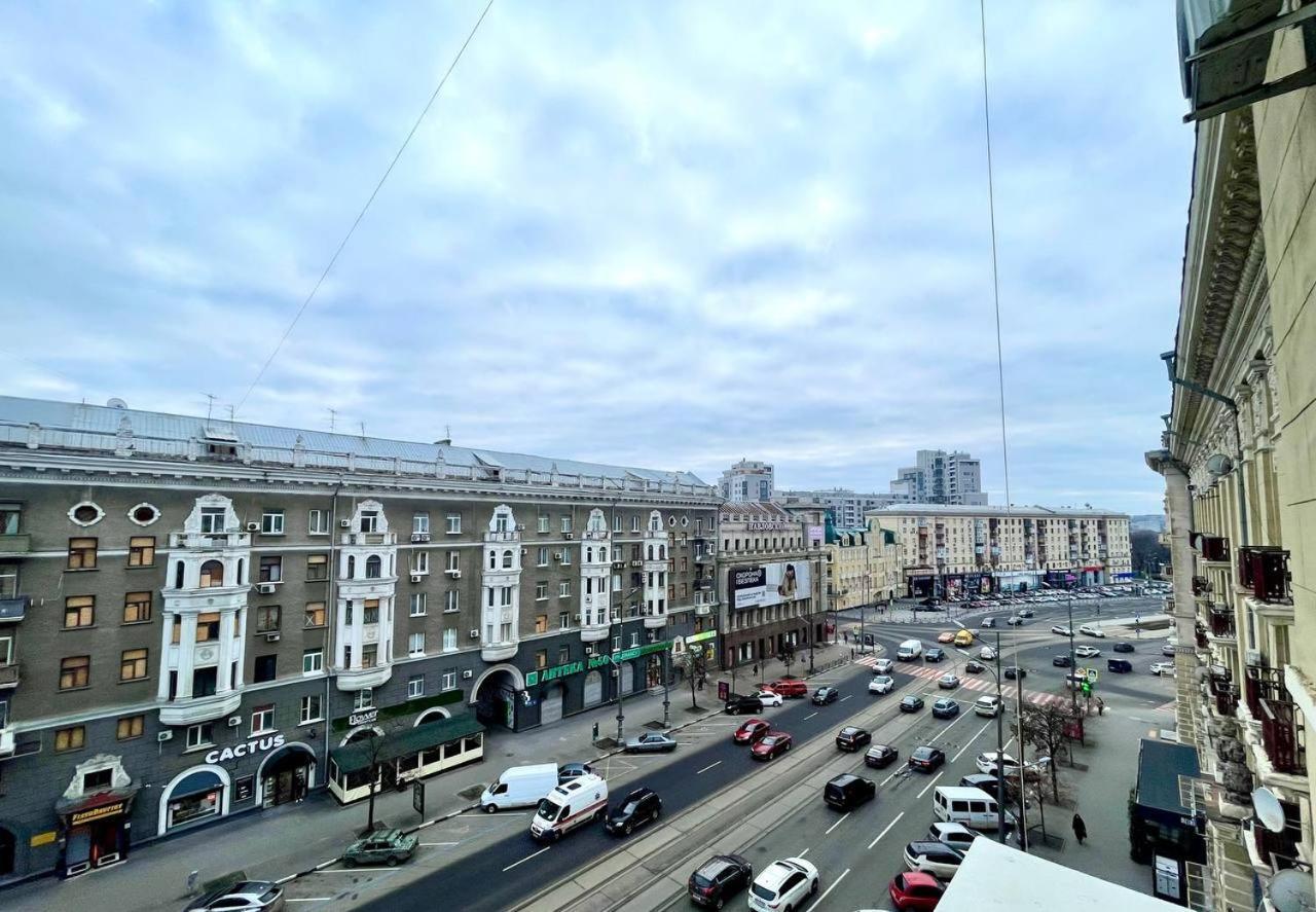 Площадь Павловская Carcóvia Exterior foto